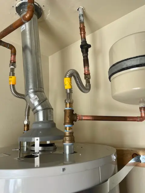 Water heater installation and plumbing repair in New Waverly